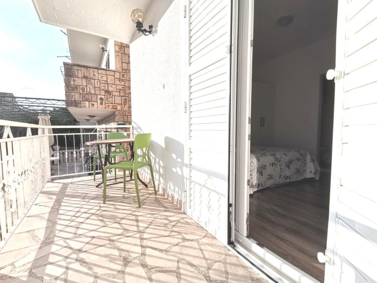 Top Studio 9 Makarska Rivijera פרומאינה מראה חיצוני תמונה