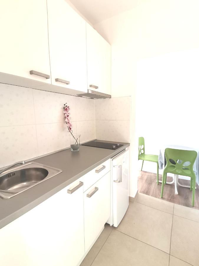 Top Studio 9 Makarska Rivijera פרומאינה מראה חיצוני תמונה