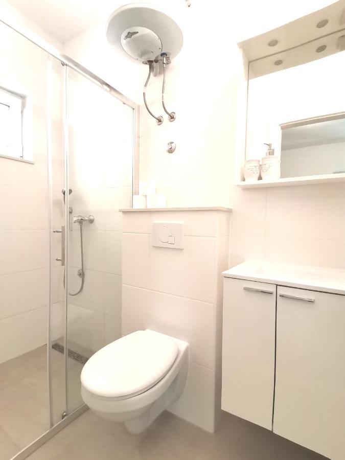 Top Studio 9 Makarska Rivijera פרומאינה מראה חיצוני תמונה