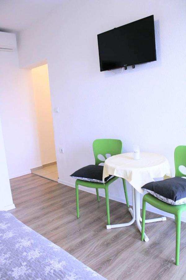 Top Studio 9 Makarska Rivijera פרומאינה מראה חיצוני תמונה